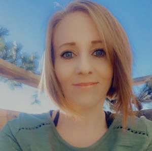 Meet your Posher, Tara